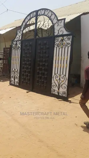 Modern Design Metal Gates | Quality Main Entrance Gate