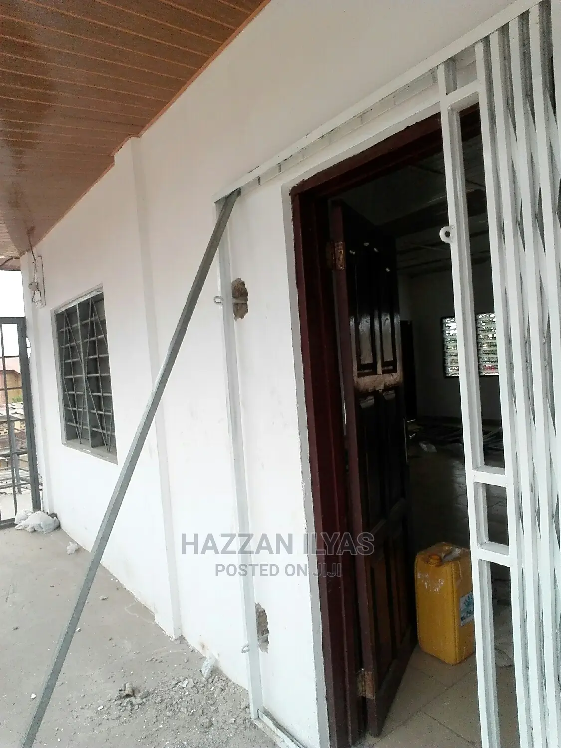 Plastering Metal Fixings Burglary Proof and Manymore Expert