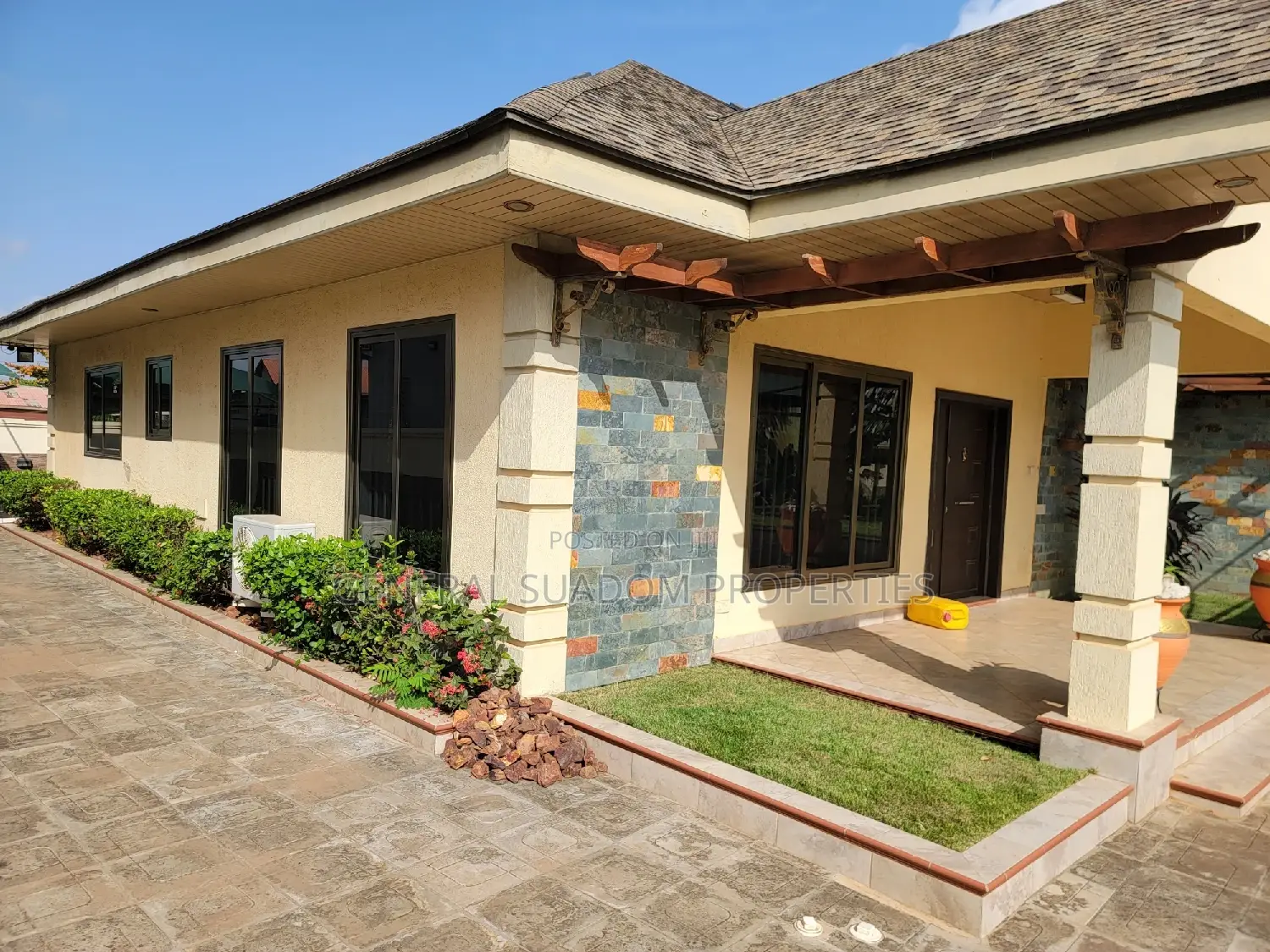 Furnished 3bdrm House in Suadom Properties, Police Station for Rent
