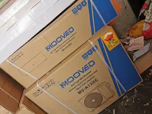 New in Box Mooved Air-Condition R410 Gas