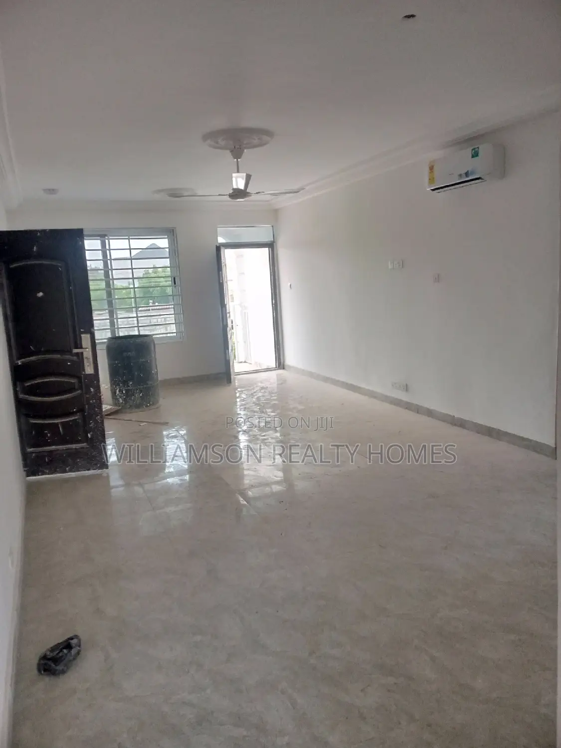 3bdrm Apartment in Hfc Estate, Spintex for rent