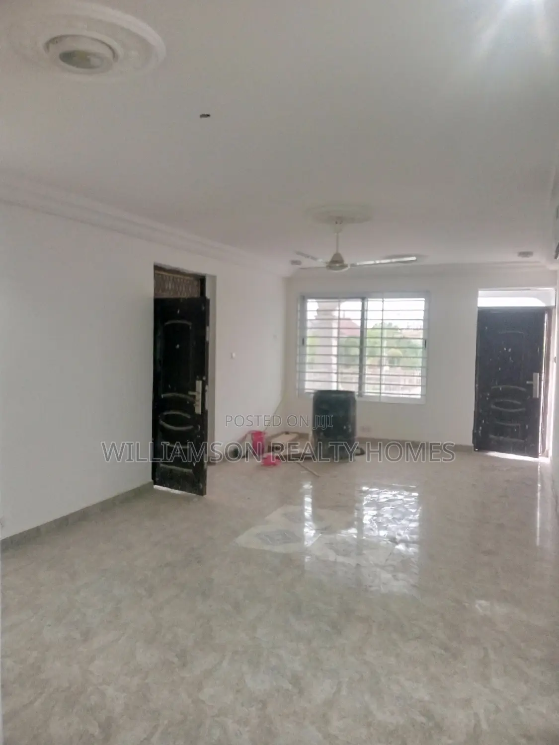 3bdrm Apartment in Hfc Estate, Spintex for rent