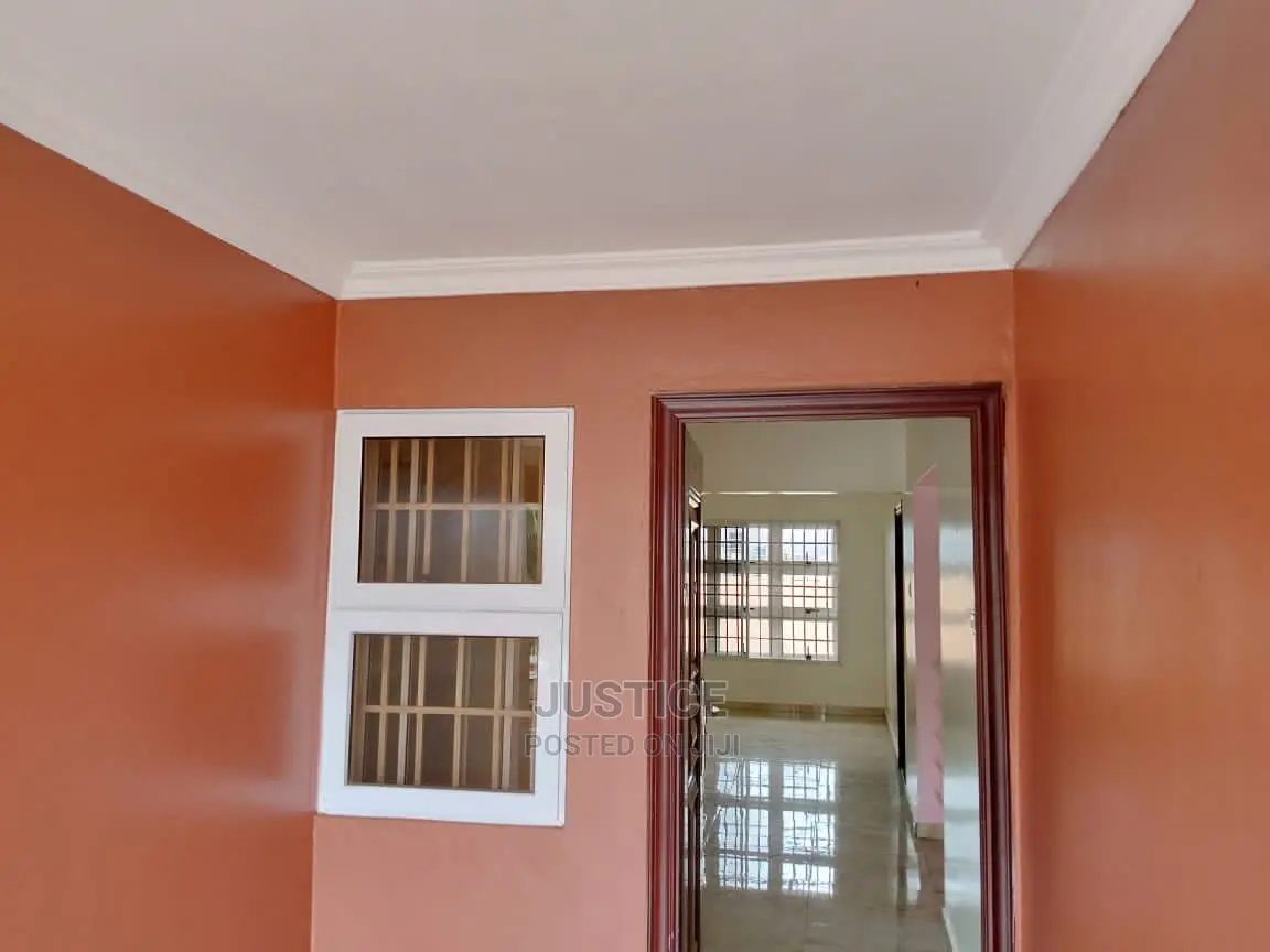 4bdrm Duplex in North Legon for rent