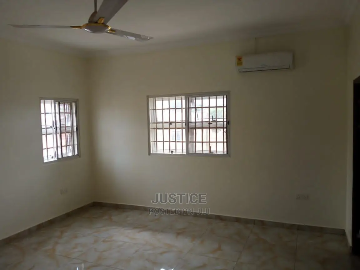 4bdrm Duplex in North Legon for rent