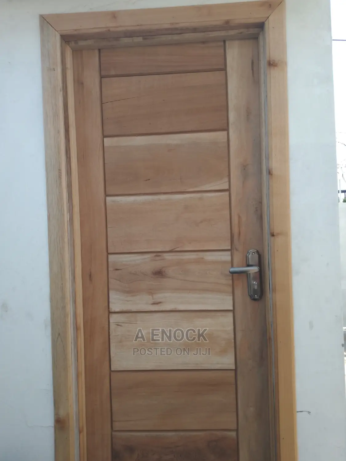 Professional in Door Fixing