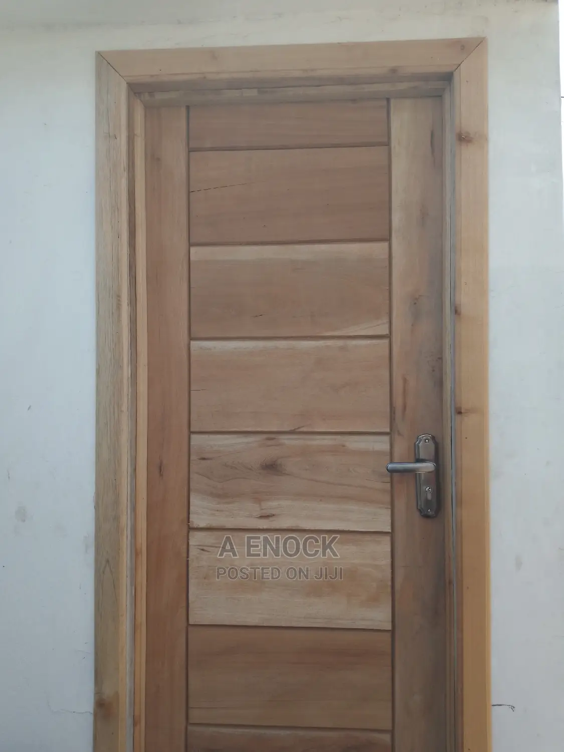 Professional in Door Fixing