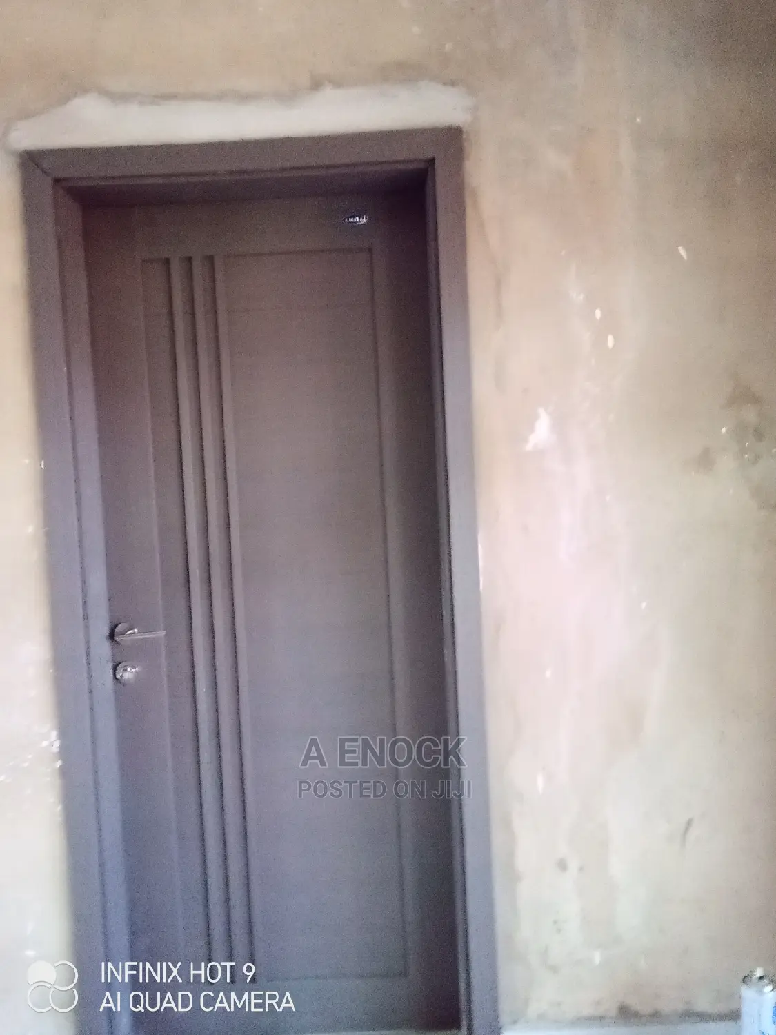 Professional in Door Fixing