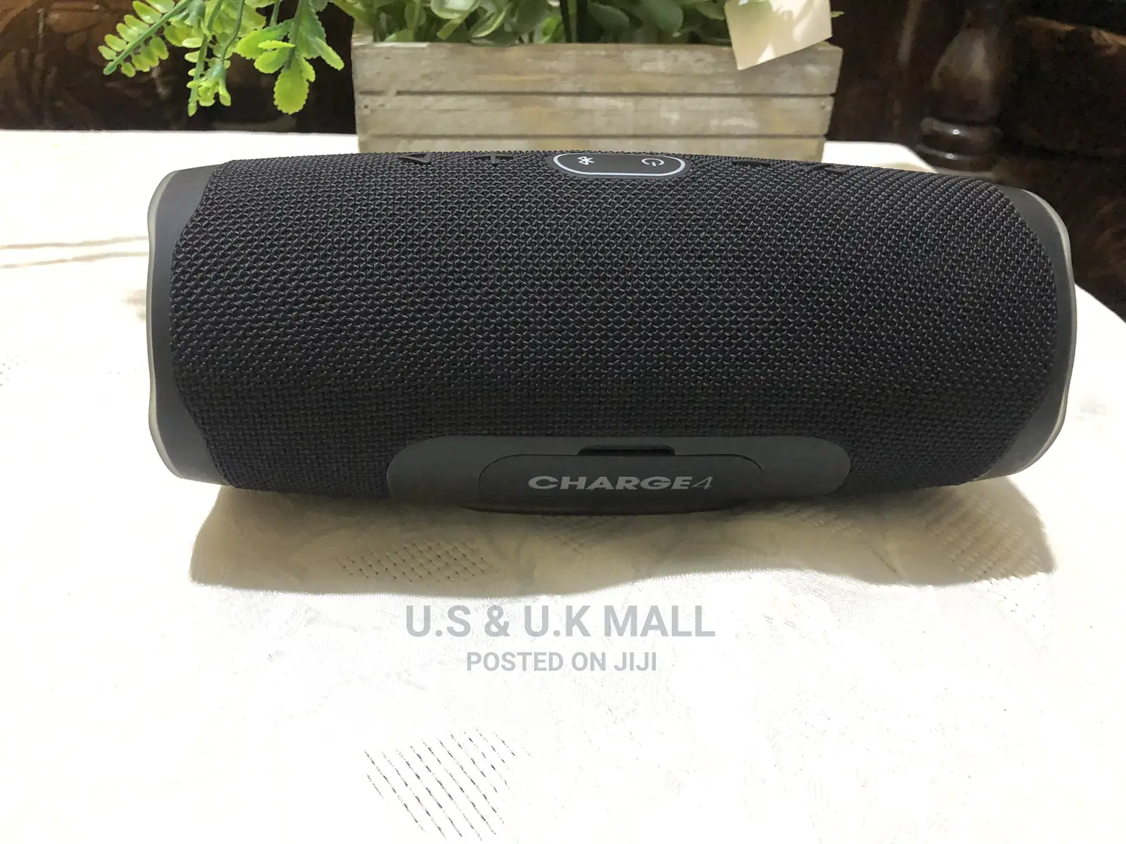 Preowned JBL Charge 4 Bluetooth Speaker From America 4 Sale