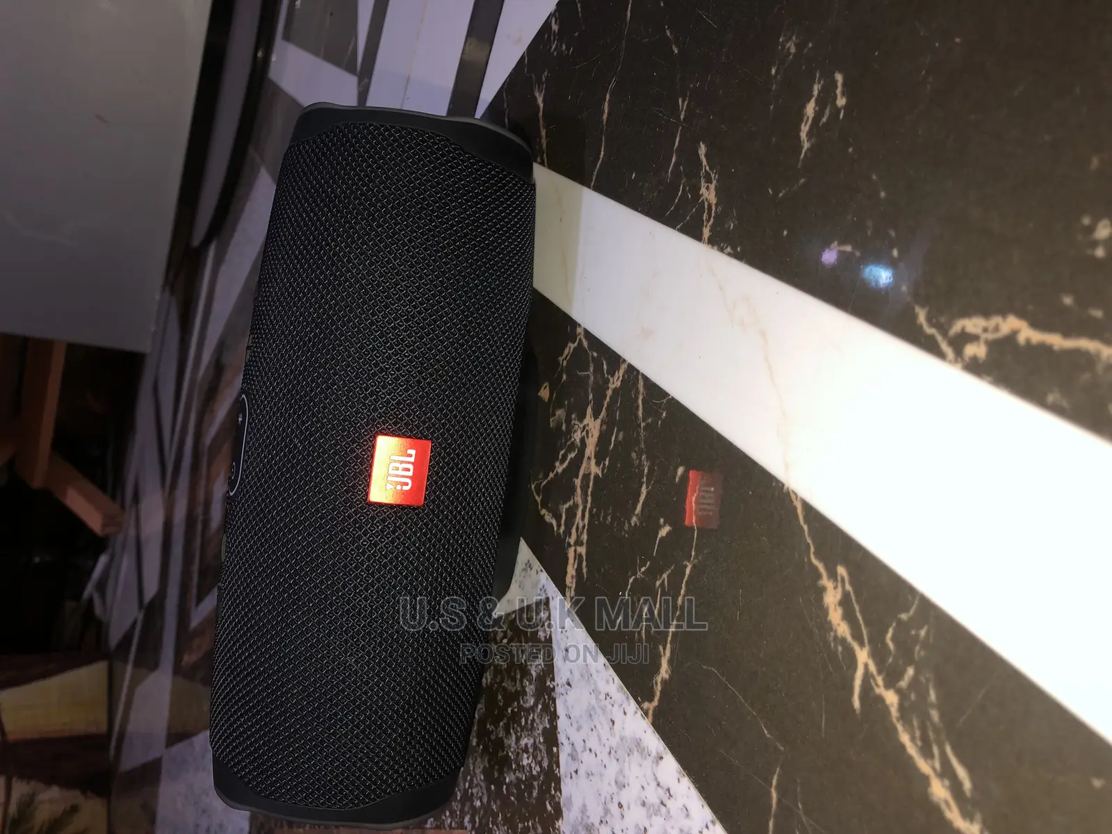 Preowned JBL Charge 4 Bluetooth Speaker From America 4 Sale