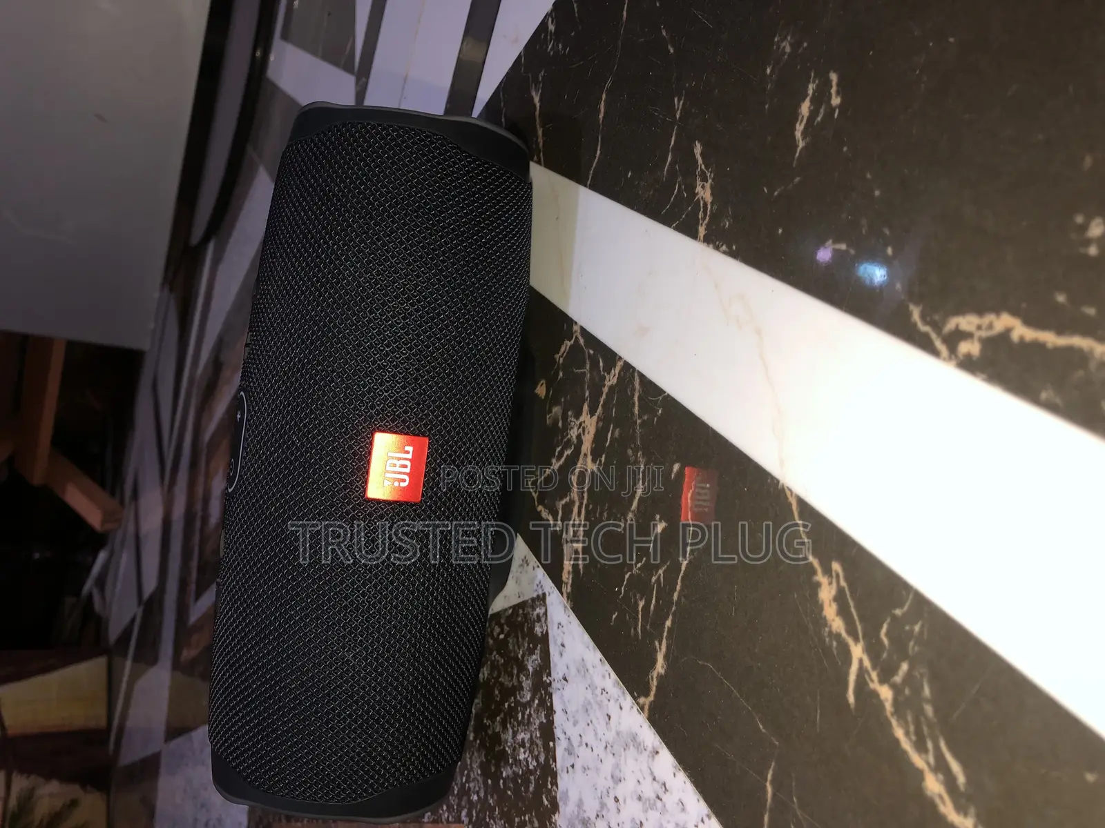 Preowned JBL Charge 4 Bluetooth Speaker From America 4 Sale