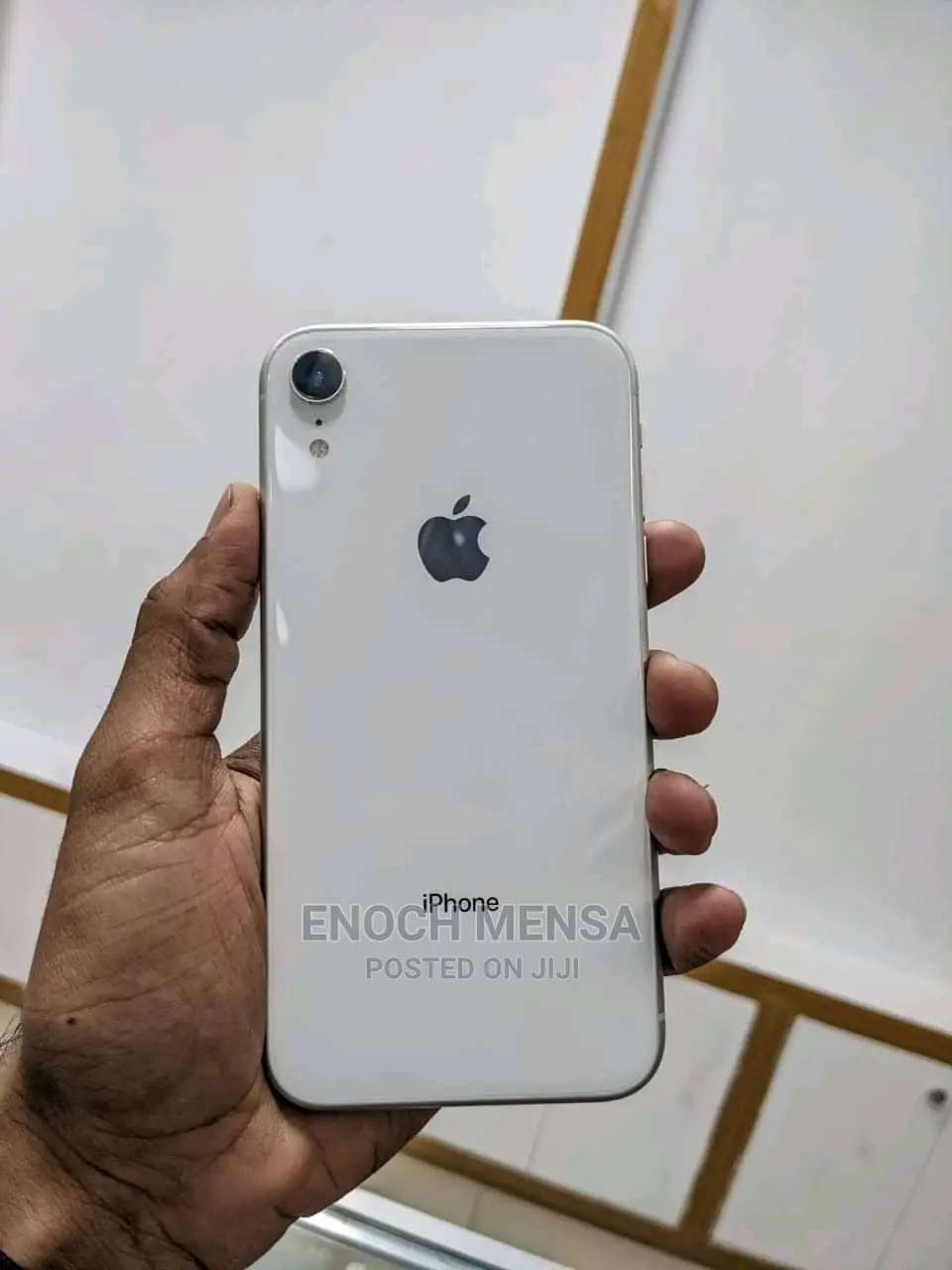 Apple iPhone XR 128 GB White