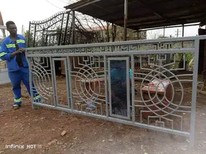 Glass Barrister|Metal Grass Balustrade for Sale