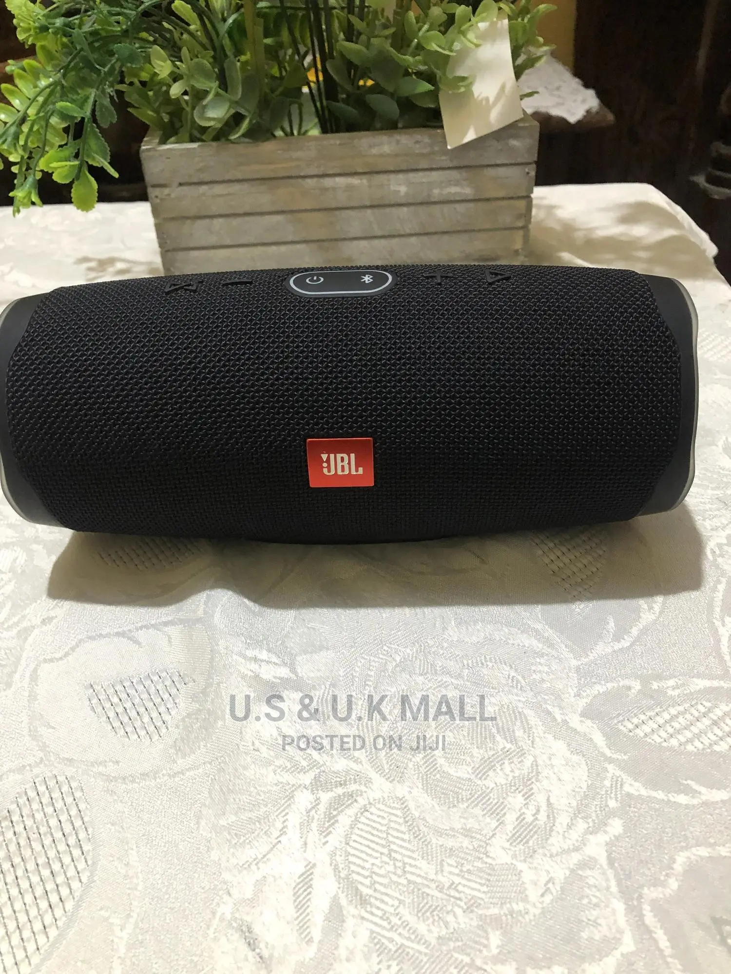 Preowned JBL Charge 4 Bluetooth Speaker From America 4 Sale