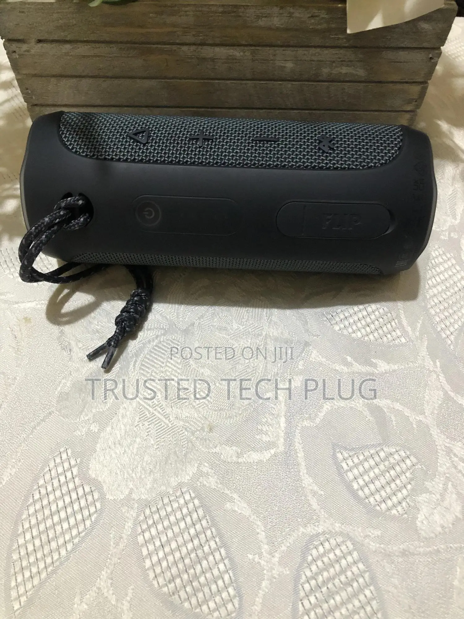 Preowned JBL Flip Essential 2 Bluetooth Speaker In Stock