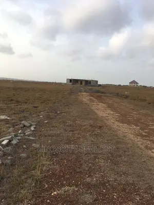 High Grade Litigation Free Estate Land