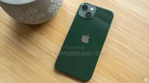 Apple iPhone 13 128 GB Green