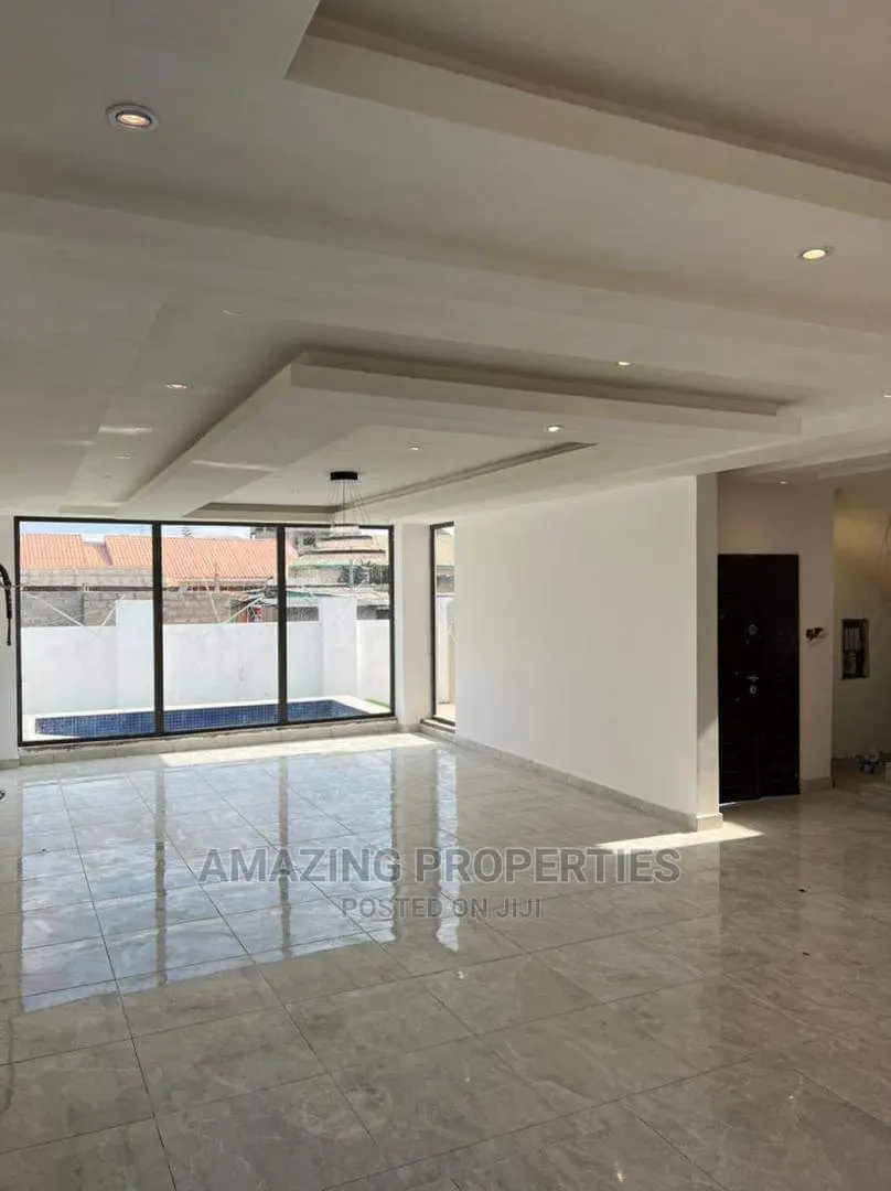 4bdrm House in East Legon for Sale