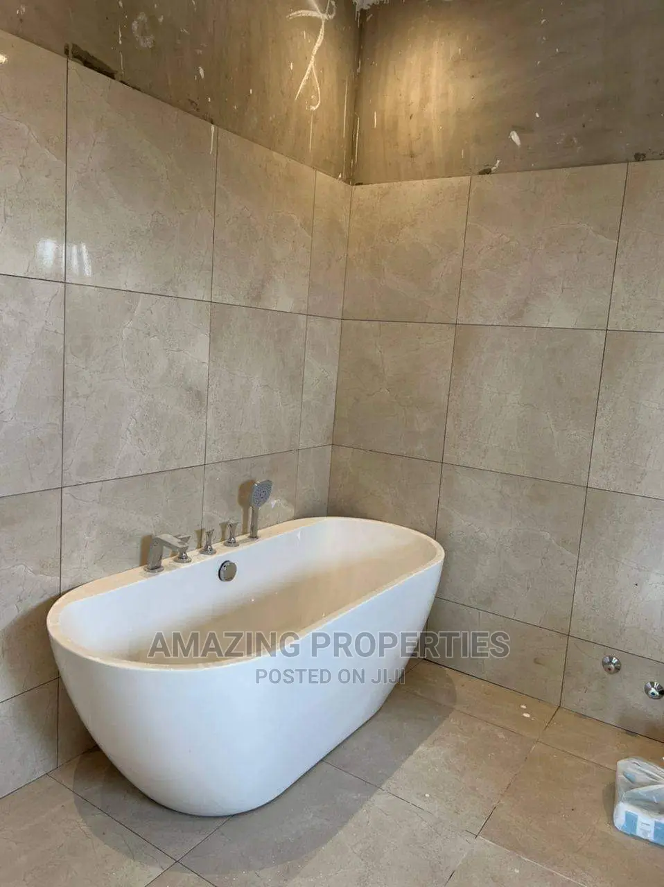 4bdrm House in East Legon for Sale