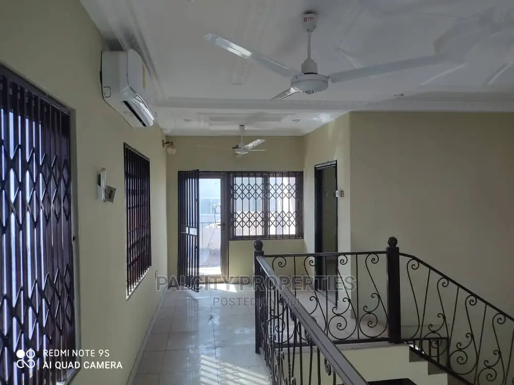 5bdrm House in Atasamanso, Kumasi Metropolitan for rent
