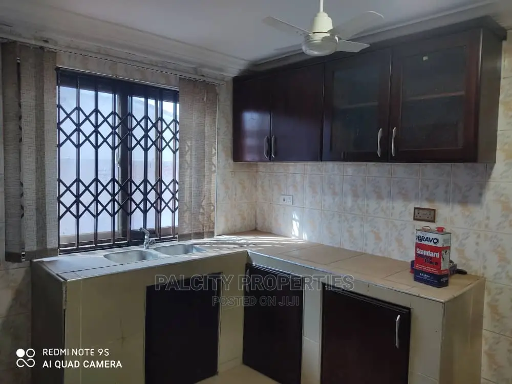 5bdrm House in Atasamanso, Kumasi Metropolitan for rent