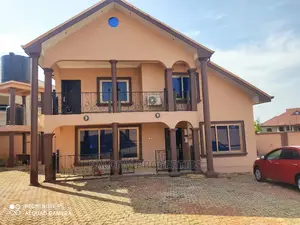 5bdrm House in Atasamanso, Kumasi Metropolitan for rent
