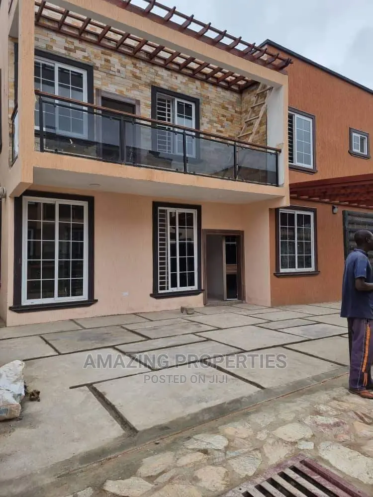 3bdrm House in Airport Residential Area for Rent
