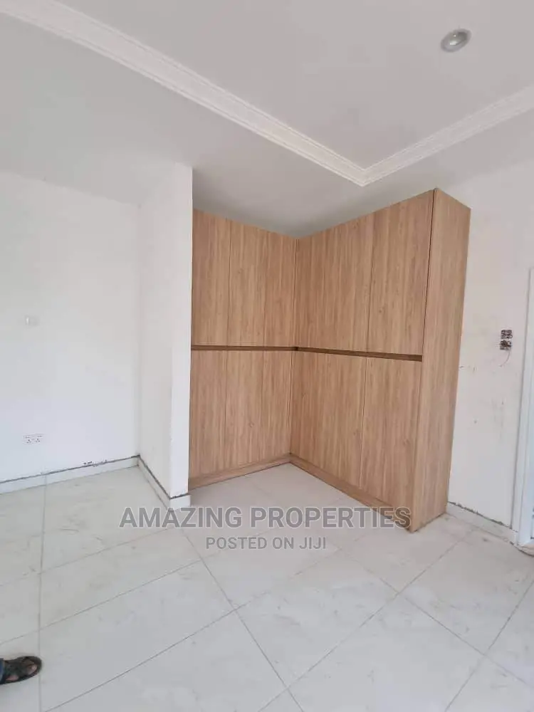 3bdrm House in Airport Residential Area for Rent