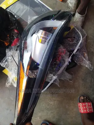 2014 2015 Elantra Headlight (Led Inbuilt) Available