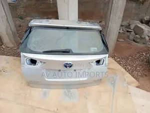 Boot 2018 Toyota Auris (Hatchback)