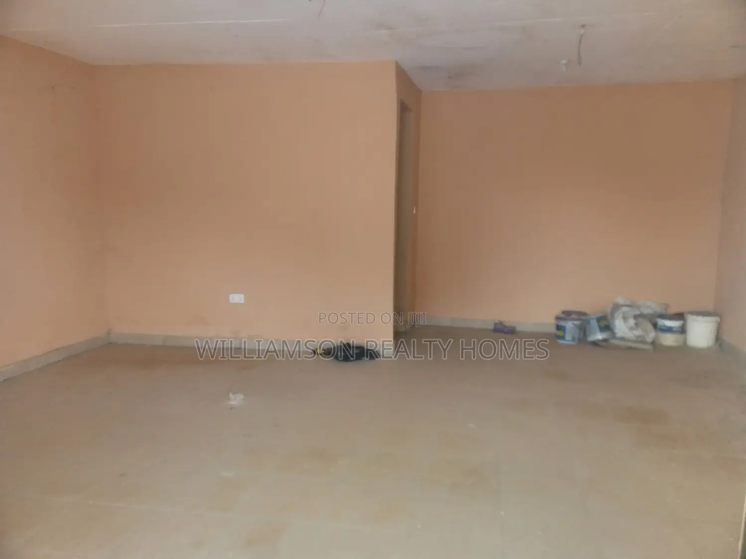 Spacious Shop/Office Space/Store 4 Rent at Santeo Academy