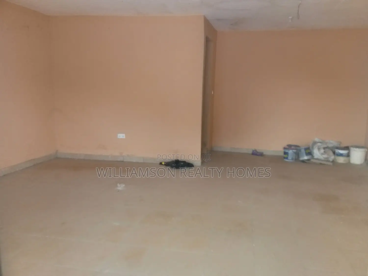 Spacious Shop/Office Space/Store 4 Rent at Santeo Academy