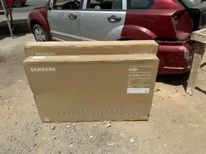 Mesmeric Newly Sealed Samsung 50”Au7000 UHD Tv