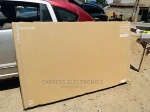 Crystal Processor, a Wide Range of Colours Samsung 75”S 9