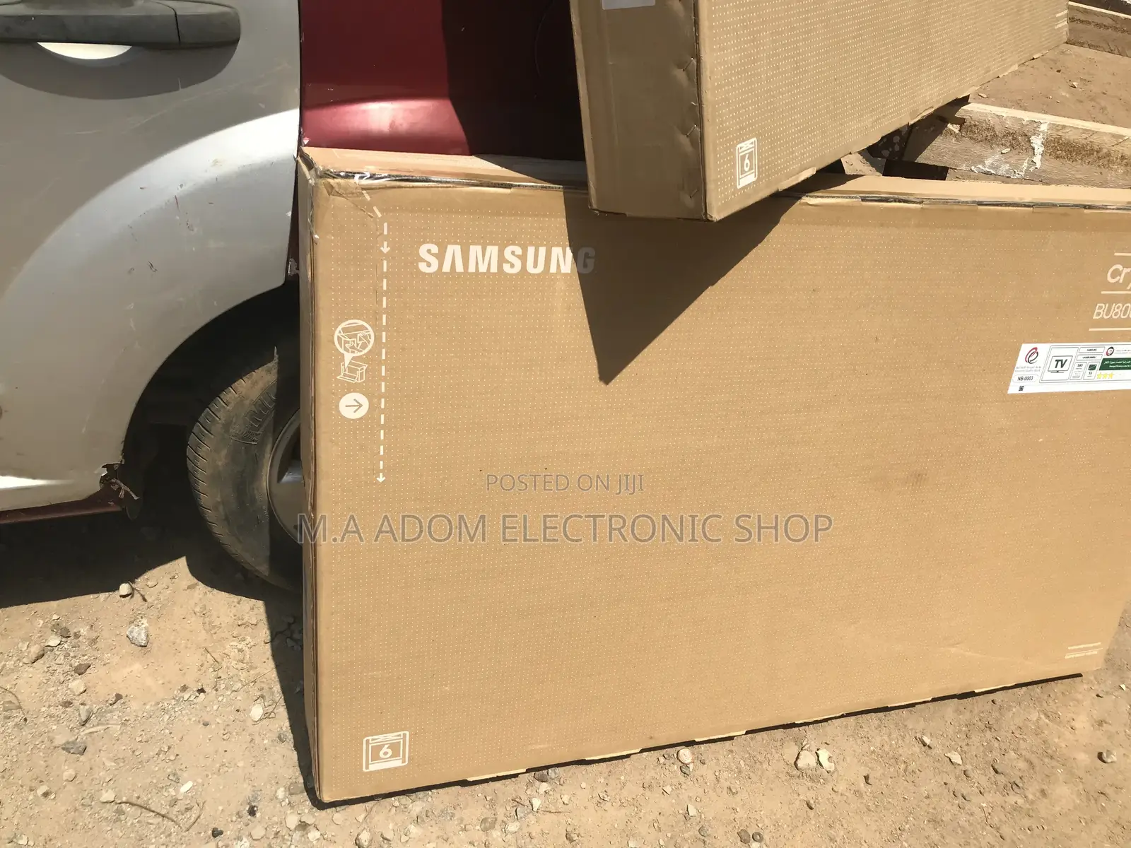 Dynamic 50") BU8000 Crystal UHD Smart TV