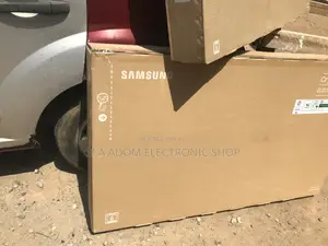 Dynamic 50") BU8000 Crystal UHD Smart TV
