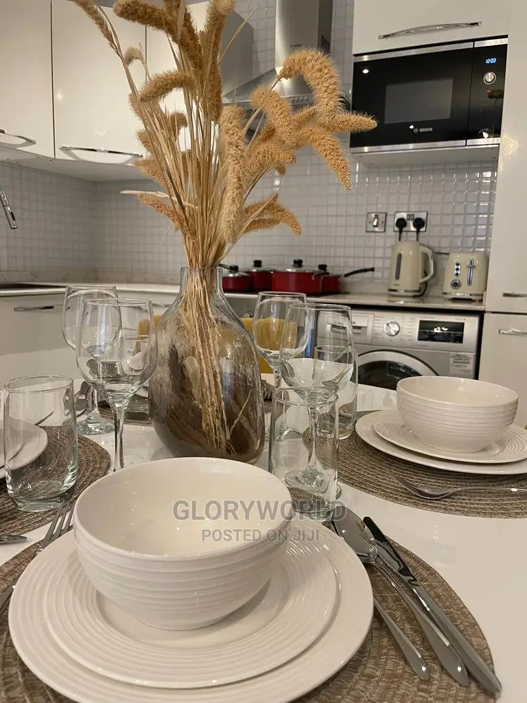 Elite Newly Furnished 2 Bedroom at Signature(Monthly Price)