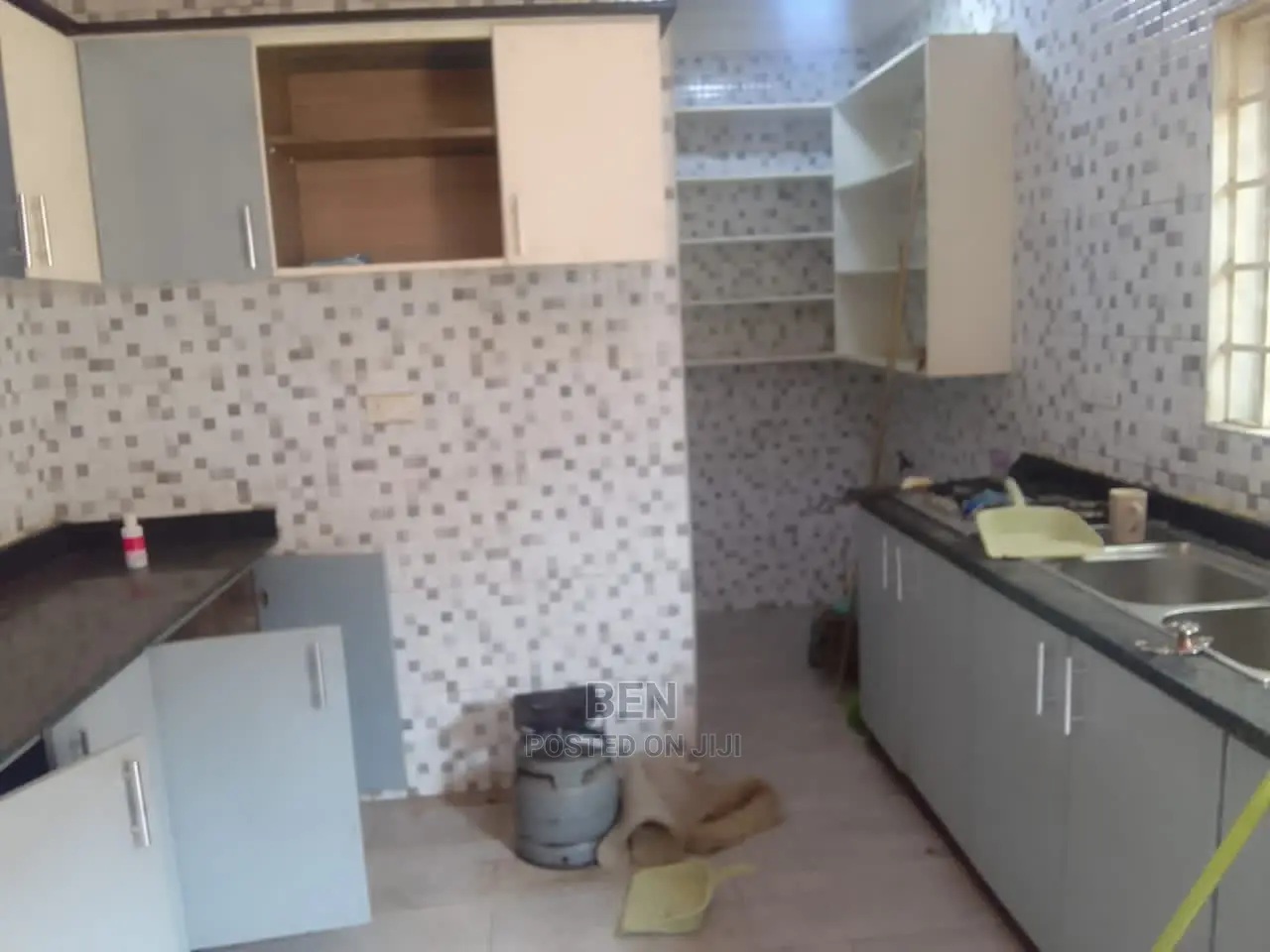 3bdrm House in Kingsby, Achimota for Rent