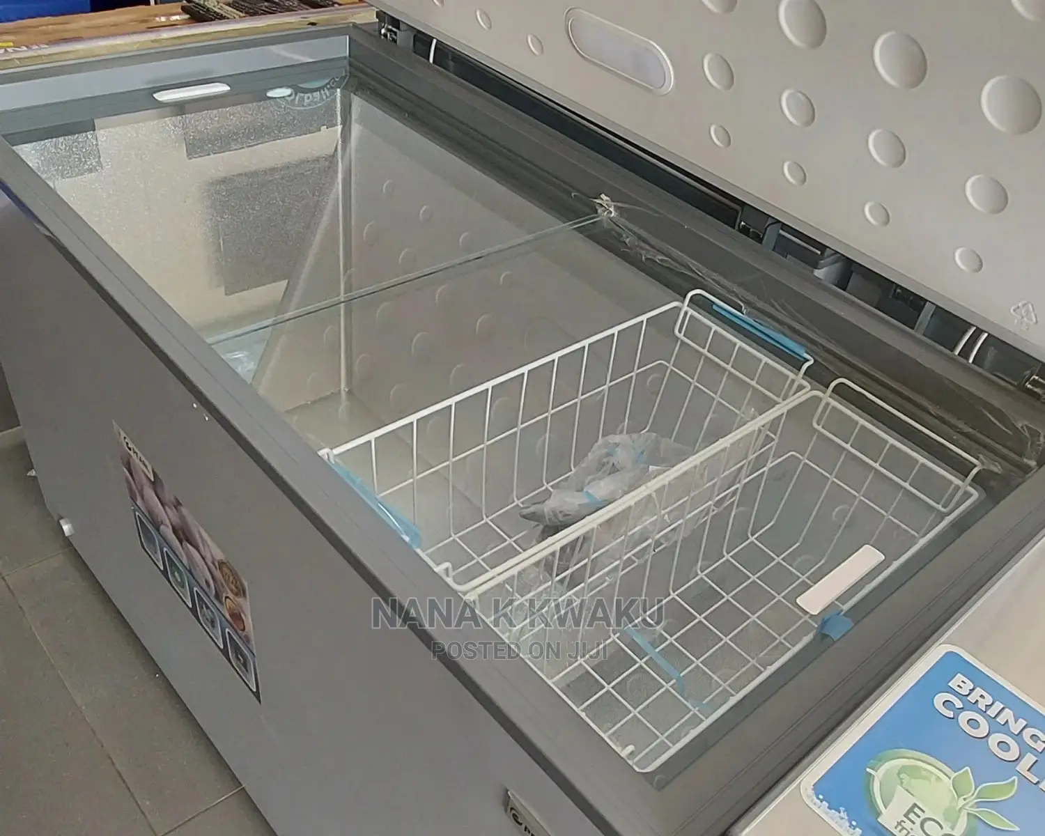 Big Single Door Pearl 380litres Chest Freezer
