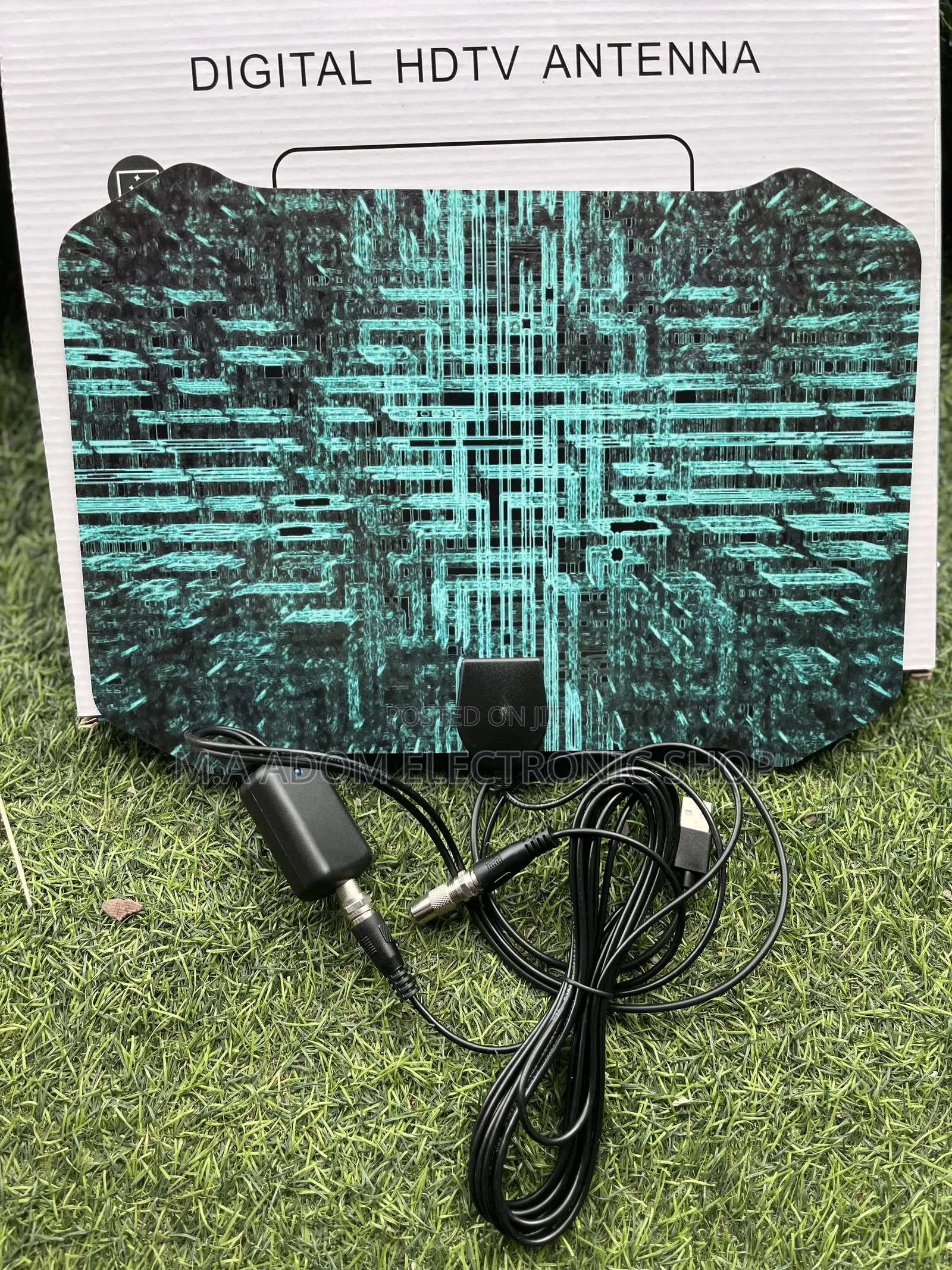 Ultra Thin High Performance Indoor Antenna With Power Boy
