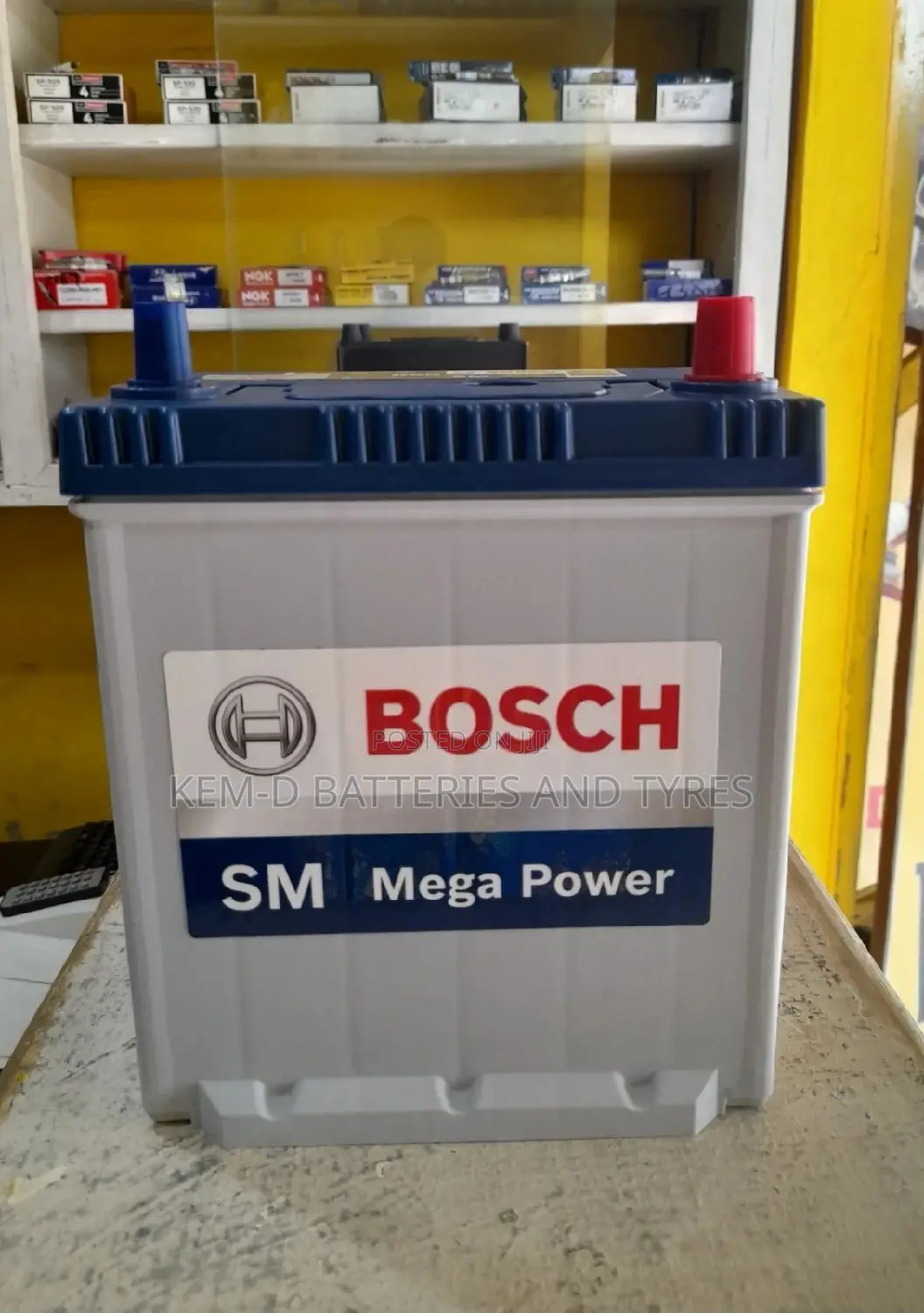 Batteries Bosch Small Pole 35ah 11 Plates