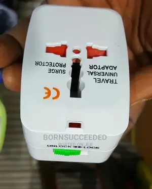Travel Universal Adaptor With Usb Slot