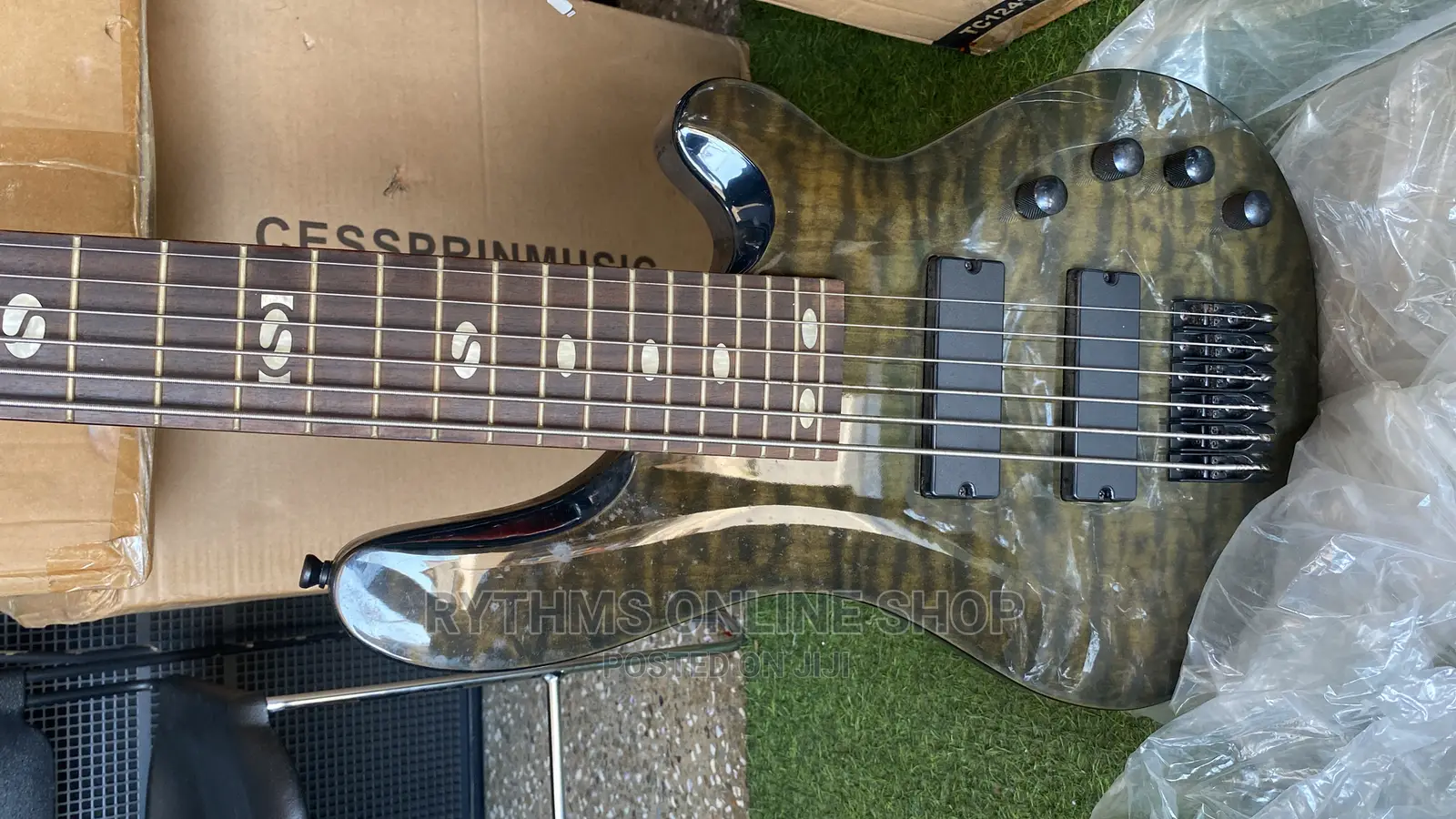 6strings Bass Guitar(Active Acl)
