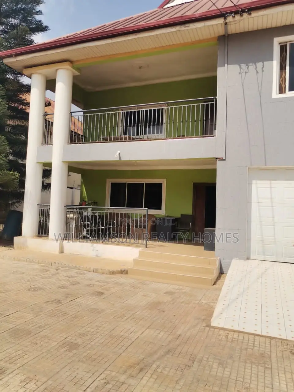 5bdrm Mansion in Ayimensah, Adenta for Sale