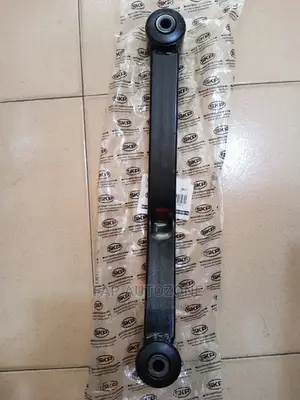 0915. Original SKP Control Arm From Usa. Srk642032
