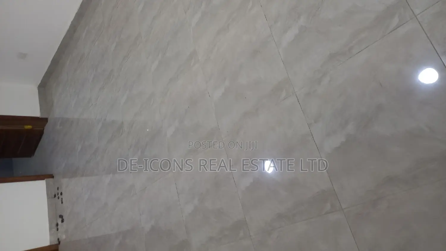 2bdrm Duplex in De-Icons Real Estate, Ga South Municipal for rent