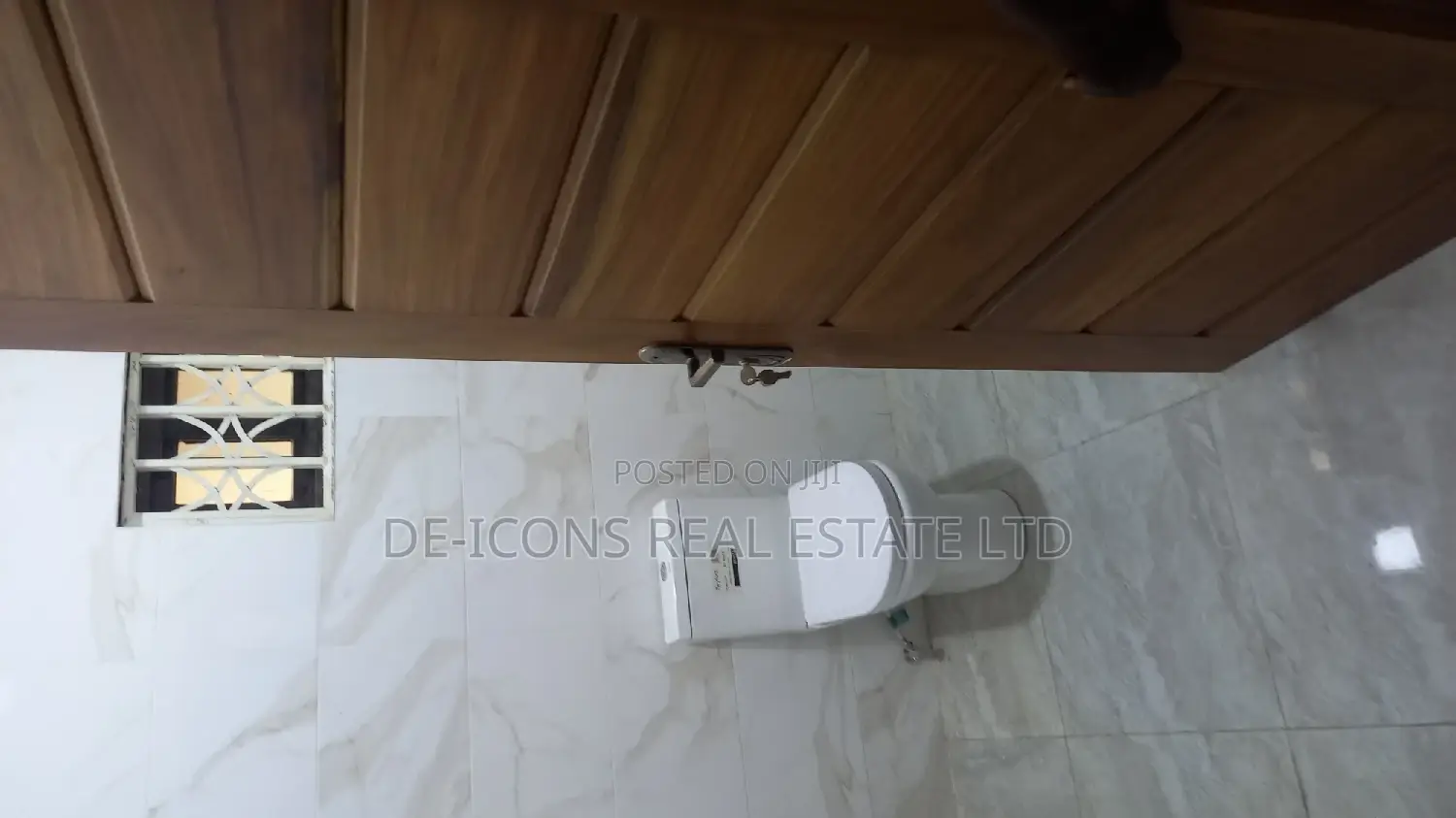 2bdrm Duplex in De-Icons Real Estate, Ga South Municipal for rent