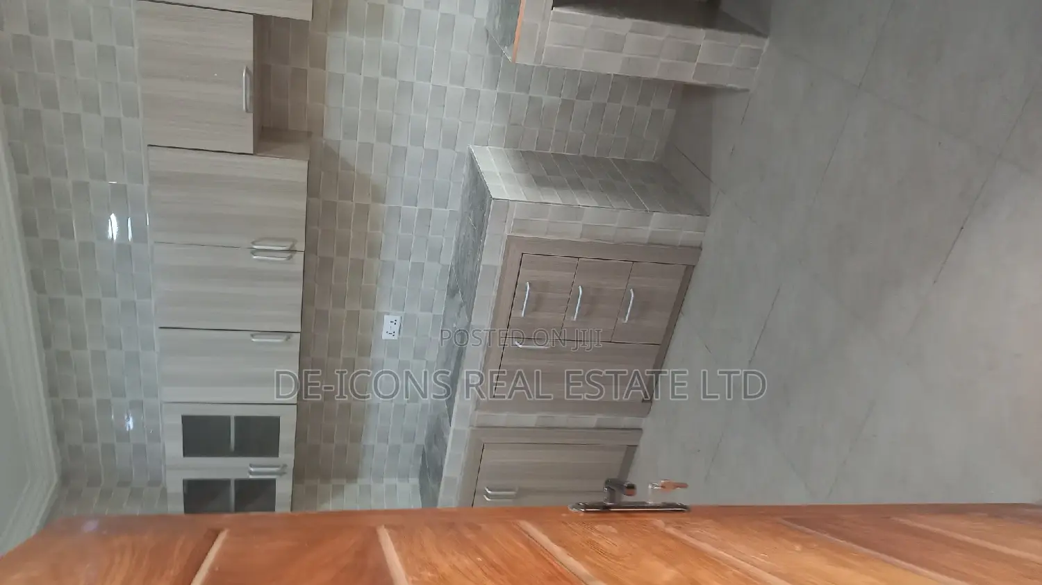 2bdrm Duplex in De-Icons Real Estate, Ga South Municipal for rent