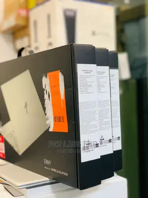 New Laptop HP Envy X360 16GB Intel Core i7 SSD 512GB