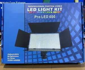 Pro Led 600 Light Kit With Battery, Adapter and Stand