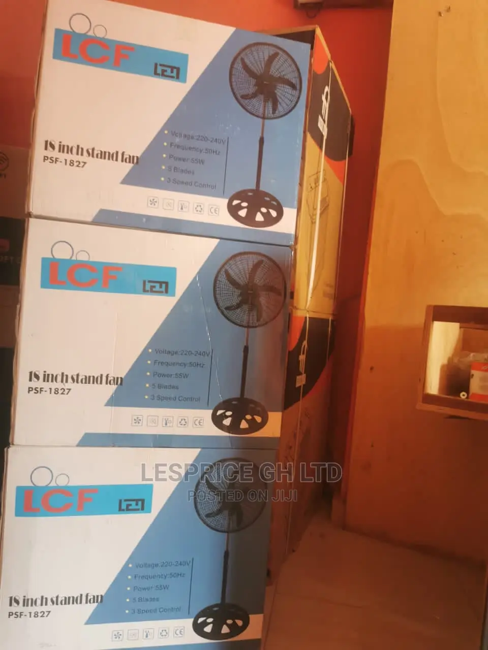 Fresh in Box Pearl Standing Fan